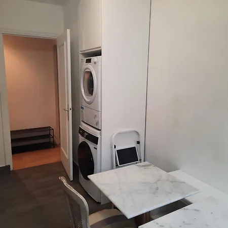 Habitación en casa particular Guillaume Cityscape *